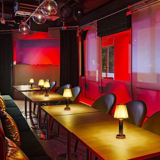 LW™ Cordless Table Lamp